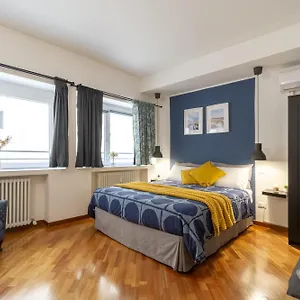 Apartment Gale